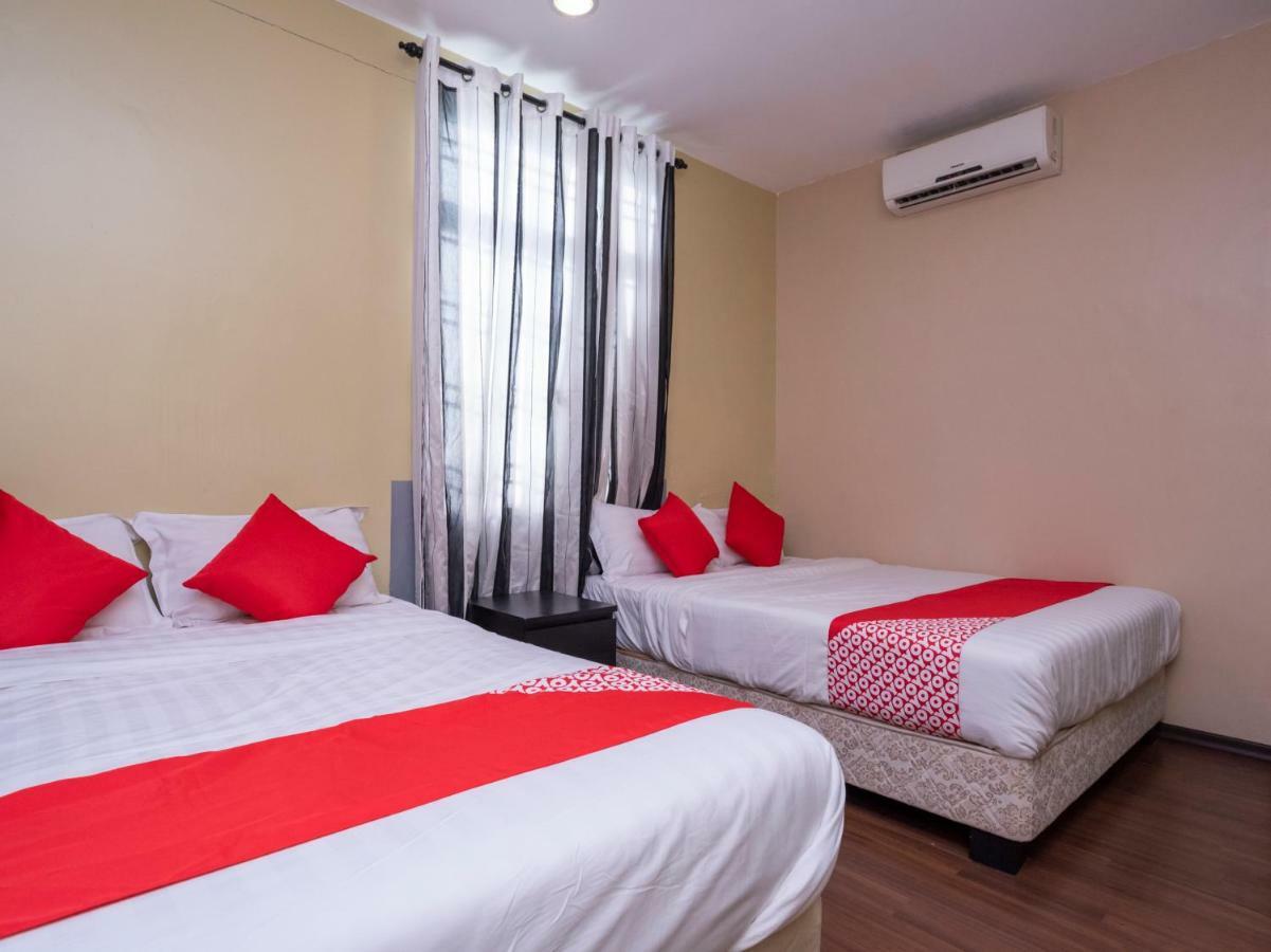 D'Pinetrees Hotel Johor Bahru Exterior photo